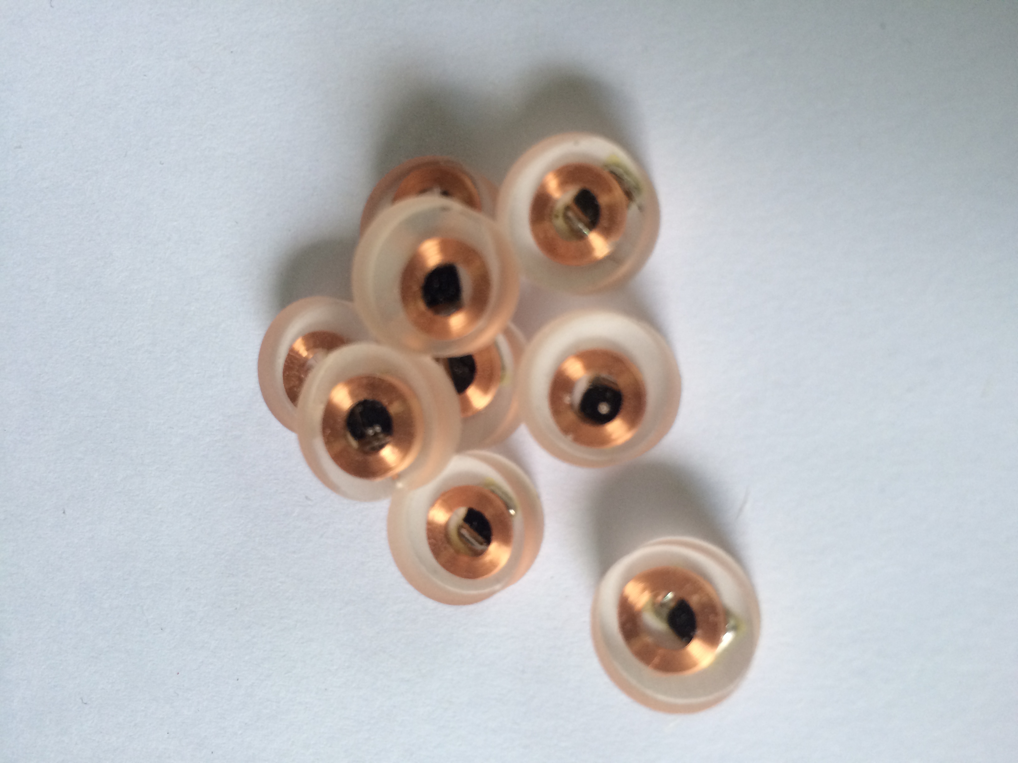 智能餐盤標(biāo)簽 產(chǎn)品標(biāo)識(shí)標(biāo)簽 防偽溯源標(biāo)簽 透明封裝標(biāo)簽